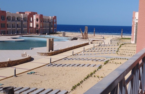Port Ghalib Apartment | oyster bay studio 1 bed,1 sofia,1 bathroom,kitchen marsa alam welcome