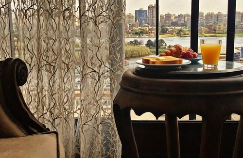 Giza Apartment | Panoramic Nile and Pharaonic Village View-1st Line