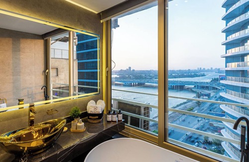 Al-Basatin Apartment | Panoramic Nile View Luxury 3BR in Maadi