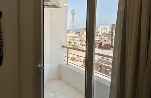 Village Road Apartment | Peaks -La Vista Studio with blacony