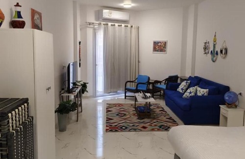 Village Road Apartment | Peaks -La Vista Studio with blacony