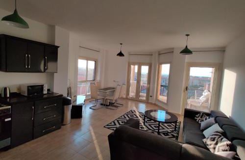 Sidi Abd El-Rahman Ski Chalet | Penthouse with Sea view- Blumar Sidi Abdelrahman - Families & Couples only