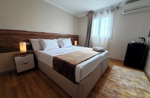 Al Haram Hotel | Phenomenal pyramids -bedroom hotel with AC in Giza Governorate