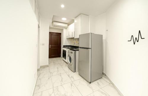 Al-Manasrah Ski Chalet | Porto Said Seaview Unit