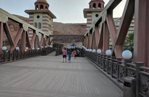 Ras Sudar Ski Chalet | porto sokhna island