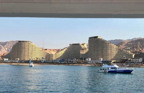 Ras Sudar Apartment | Porto Sokhna Pyramids Sea View Majestic