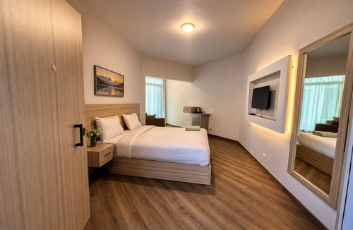 Al Mamsha El Seyahi Resort | porto view hurghada