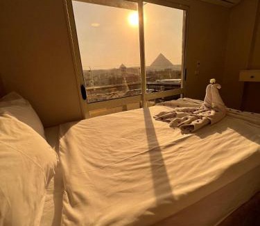 Kafrat al Jabal Hotel | Premium Pyramids Palace INN With Rooftop Access