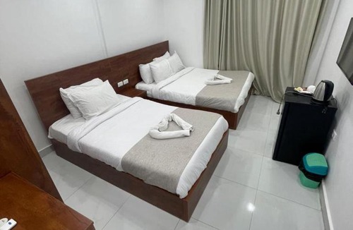Giza Hotel | Prince Pyramids H INN