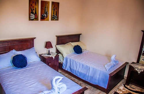 Kafrat al Jabal Hostel | pyramids city view inn