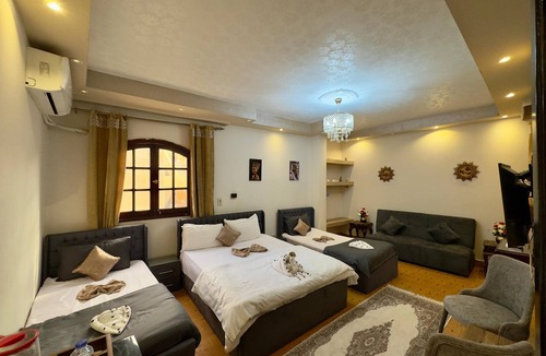 Al Haram House | Pyramids Kingdom