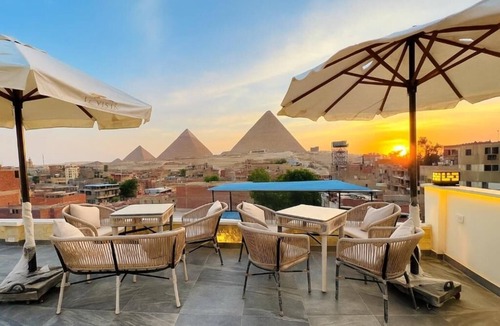 Al Haram House | Pyramids view walk there in minutes