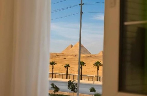 Pyramids Gardens Apartment | pyramids view luxury apartment
