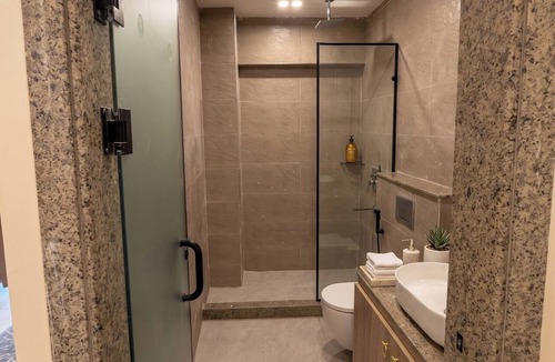 Al Haram Bed & Breakfast | Pyramids View Family Room with Private Balcony