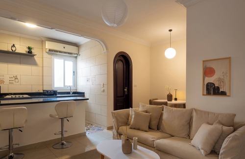 Gezira Condo | Quiet Japandi 1-Bedroom Apt - Prime Zamalek