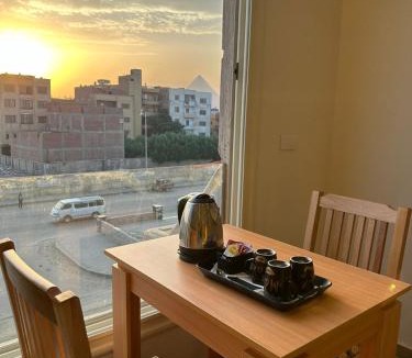 Kafrat al Jabal Hotel | Radiant Pyramids View