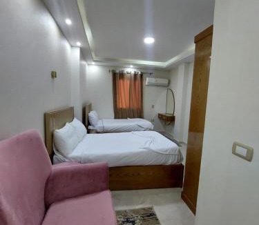 Kafrat al Jabal Hotel | Regent Pyramids View In