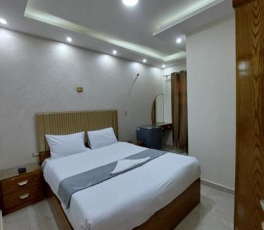 Kafrat al Jabal Hotel | Regent Pyramids View In