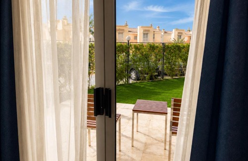Ain Sokhna Apartment | Relax Stays at Marina Wadi Degla , Breakfast & Dinner