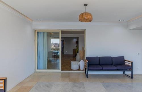 Oula Apartment | Relaxing Nile Views and Prime Cairo Location