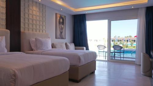Al Ahyaa Hotel | Rewaya Majestic Resort