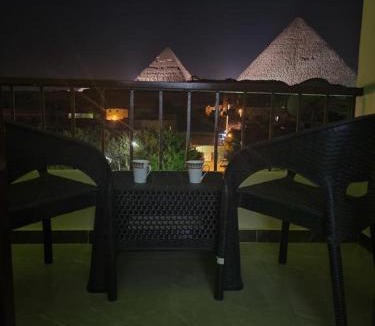 Al Haram Hotel | Rosetta Pyramids view