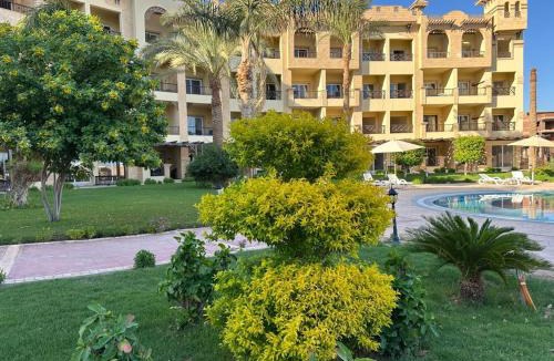 Sahl Hasheeh Apartment | Sahl Hasheesh Luxury Sea View Studio Alsaraya Resort