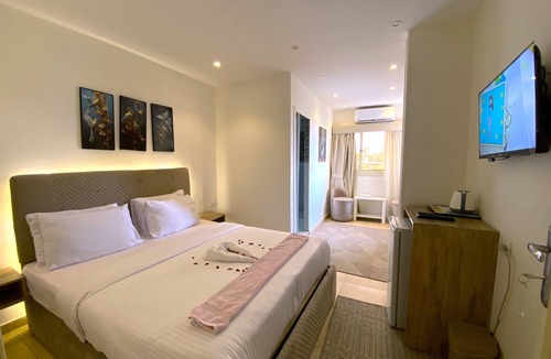 Al Haram House | Seven Pyramids Inn