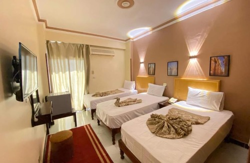 Luxor Hotel | Shady Hotel Luxor downtown