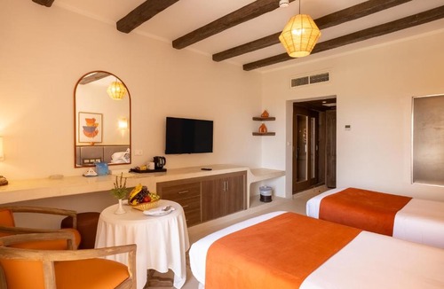 Abu Ghusun Resort | Shams Alam Beach Resort