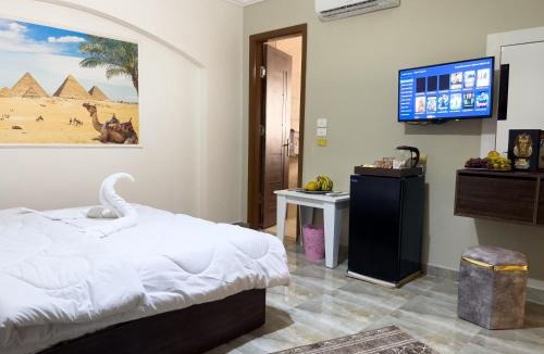 Kafrat al Jabal Hotel | Sneferu Pyramids Golden Gate