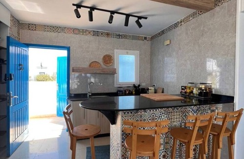 Ad-Dab'ah Apartment | Spacious 3BR Apartment w Rooftop Terrace&Jacuzzi