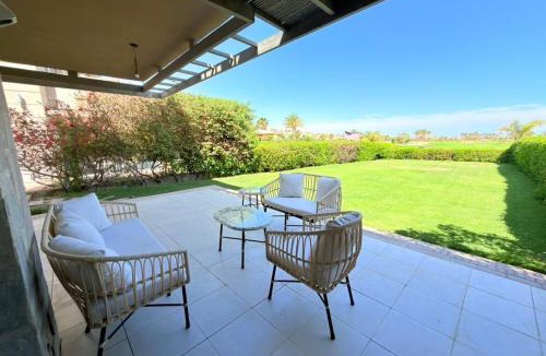 Ain Sokhna Villa | Spacious 3BR Einbay Villa with Terrace & Views