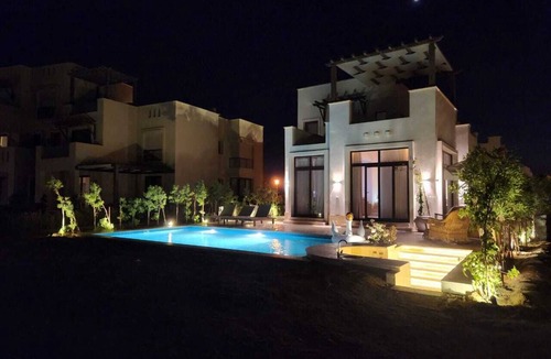 El Gouna Villa | Spacious 4 BDR + Maid’s Room Lakefront Villa with Heated Pool in El Gouna