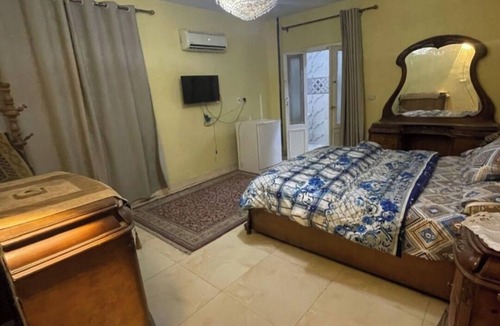 Al-'Umraniyah Apartment | Spacious 5-bedroom apartment in amazing Giza with AC and gym