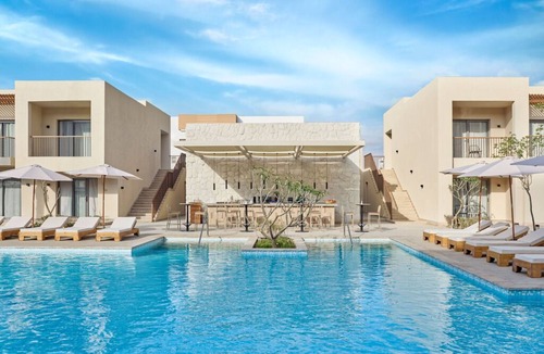 Marsa Matruh Hotel | Stylish Bedroom with Private Balcony - 4 Mins to Almaza Bay’s Sandy Shores