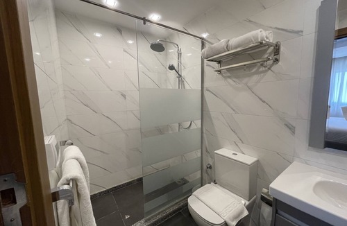 Heliopolis Apartment | Superior Stdio King - 5 min away from Airport