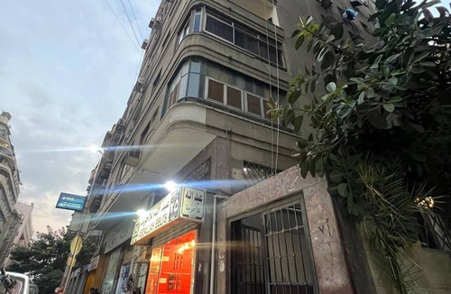 Qasr an-Nil Apartment | Tahrir Residence - (Marriage Certificate Required for Couples)