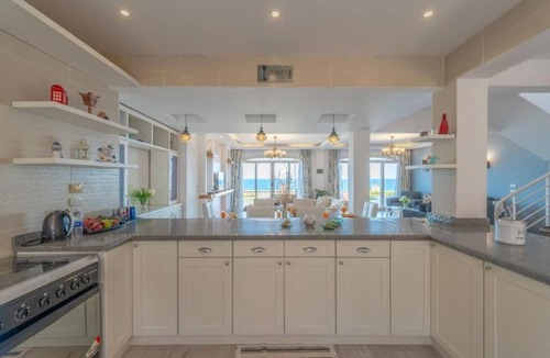 Ras Sudar House | Telal Villa overlooking the sea