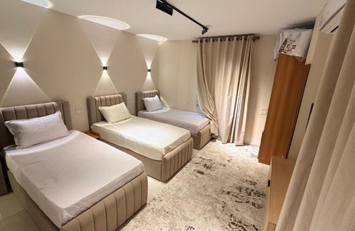 New Damietta Hotel | The Board