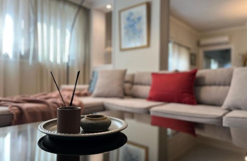 Zamalek Apartment | The Charming Pearl