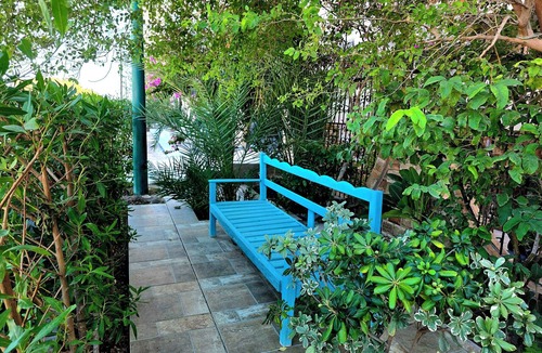 Al Ahyaa Villa | The White Lions Luxury Sea View Villa Sleeps 7 Breakfast Airport Transfer