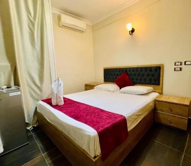 Qasr an-Nil Hotel | Town View Hotel