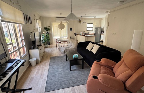 Al Rehab Apartment | Tranquil 1-bedroom apartment with AC in vibrant El Rehab