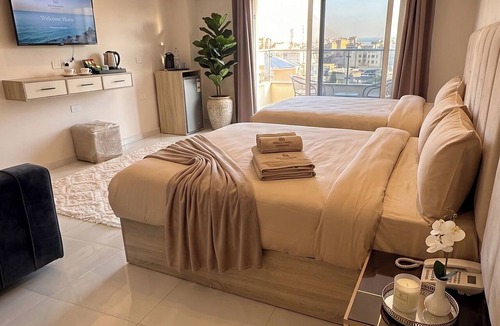 Al Haram Bed & Breakfast | Triple Room with Balcony & Free Breakfast
