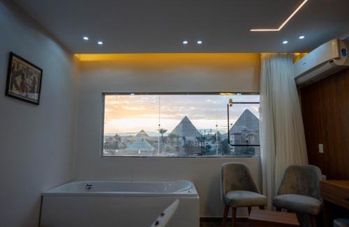 Al Haram Hotel | Tuya pyramids Queen