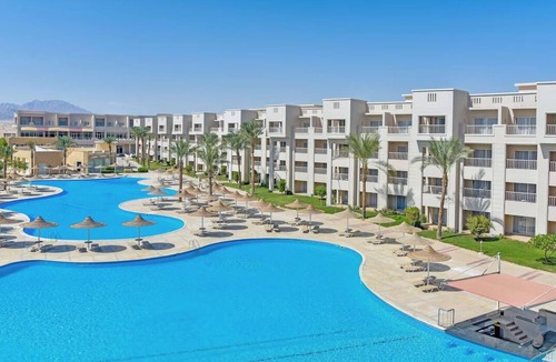 Soma Bay Hotel | Unwind All-Inclusive: Beach, Spa, Water Sports, Evening Show & Family Fun