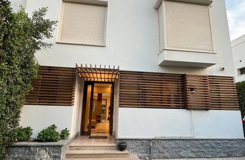 Sheikh Zayed City Villa | Villa In Beverly Hills With Garden