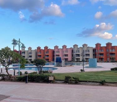 Ras Sudar Ski Chalet | Water Front Porto Sokhna Villas