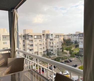 Madinaty Apartment | White Luxe 3BR - 5- stars Hotel Feel - Madinaty